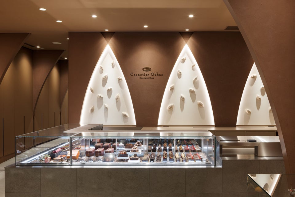 Cacao Tiegocang KITTE Osaka store